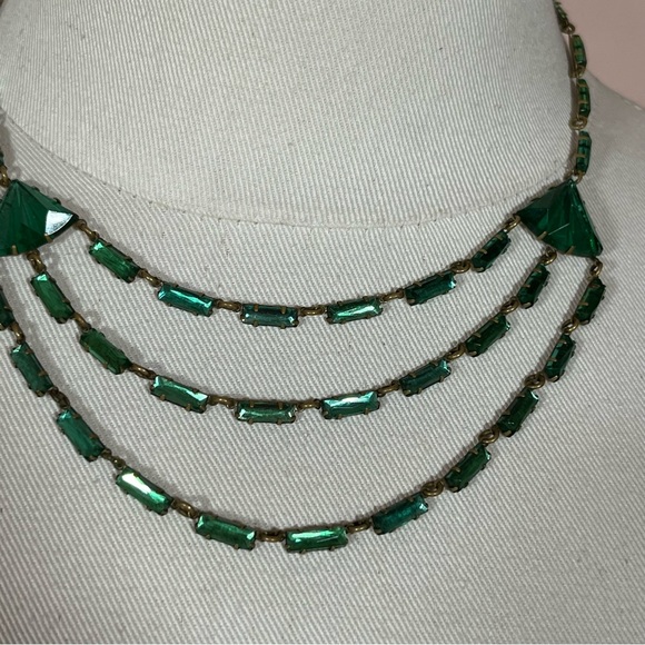 Antique Czechoslovakian green glass brass 1920’s  art deco choker necklace￼ - Picture 14 of 17